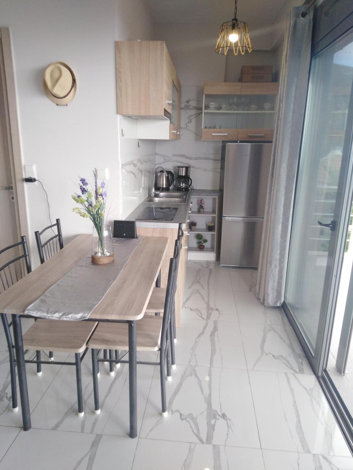 Ocean View Apartment Ratzaklion ภายนอก รูปภาพ